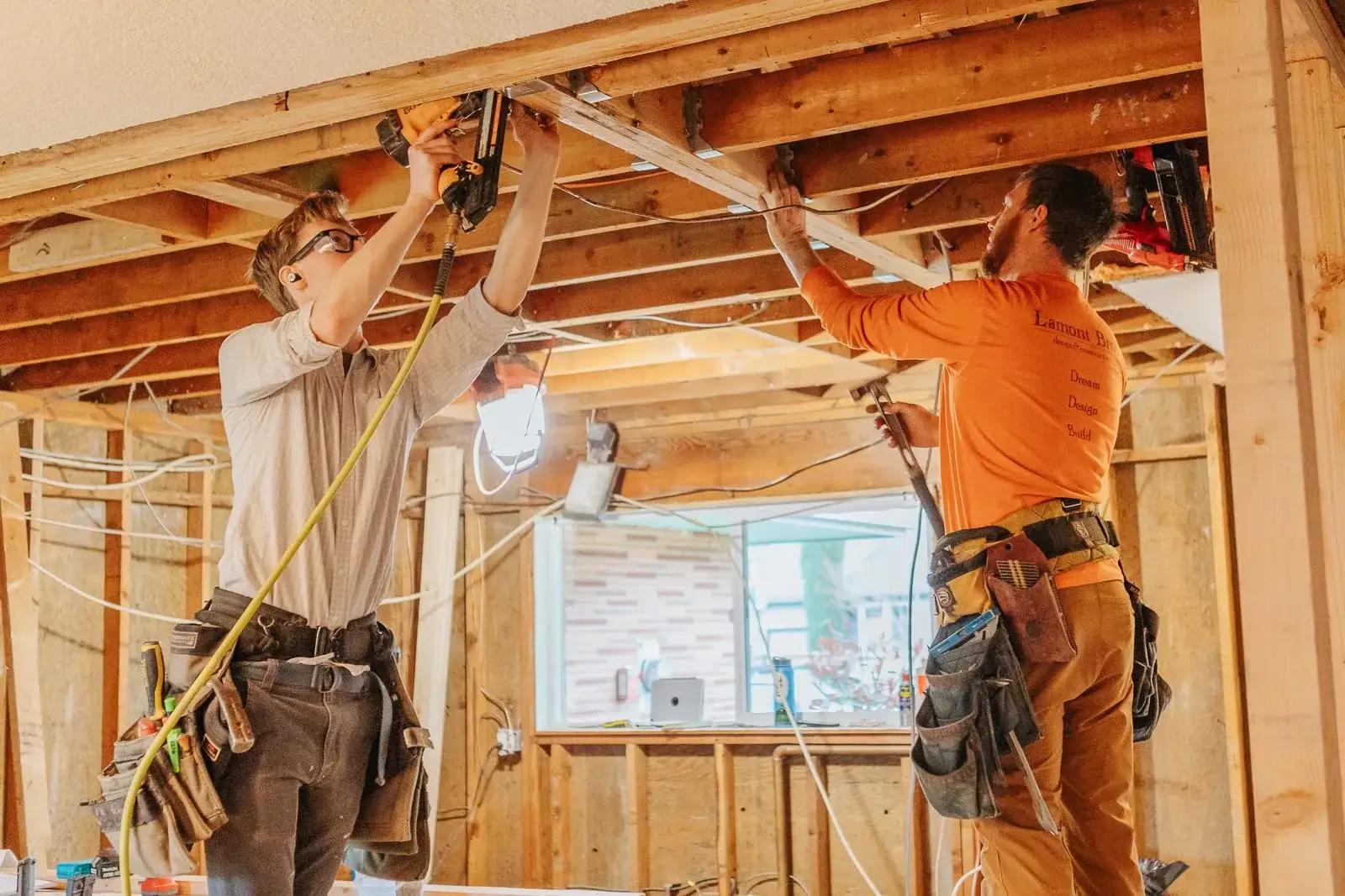 Sarasota Remodeling Contractors - General Contractor | Remodeling and Restoration Sarasota County, Charlotte County, Port Charlote, North Port, Venice, Englewood, Sarasota FL